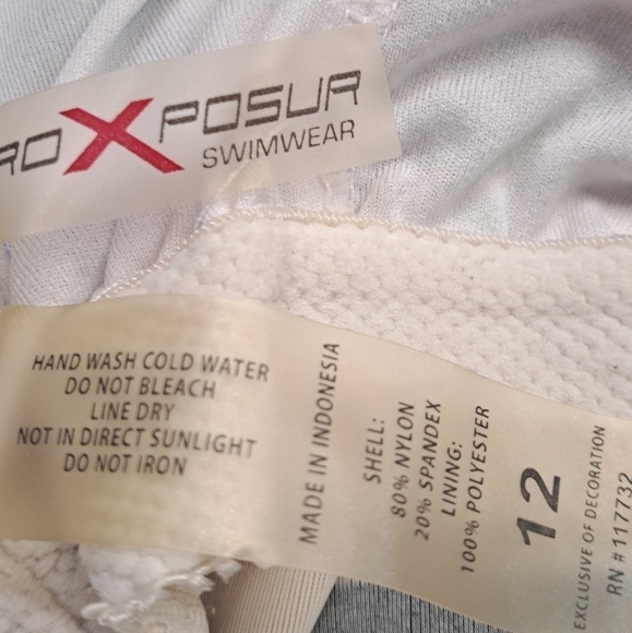 Zero Xposur Razorback Women's Work Out Top   Size 12 - Picture 7 of 7